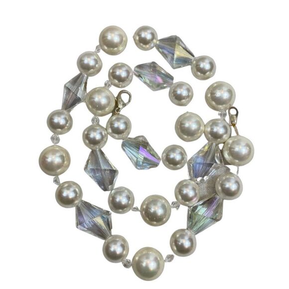 New Without Tags Faux Pearl and Crystal Necklace - Picture 1 of 9